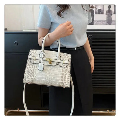 Bolso de Mujer en Piel Sintética Textura Cocodrilo Modelo Blinkin